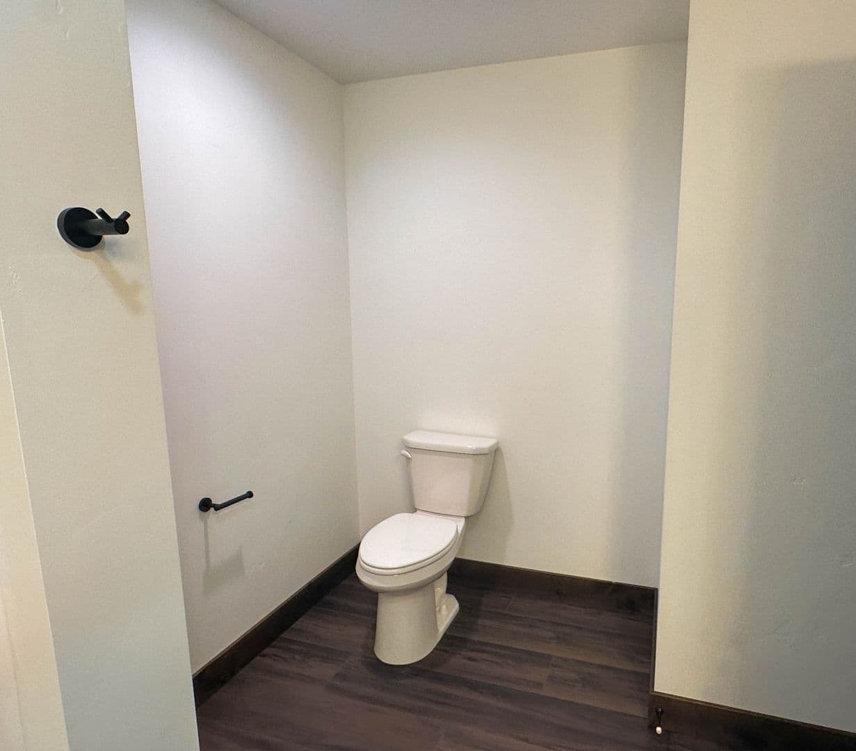 Kalispell Apartment: 501 West Center St
