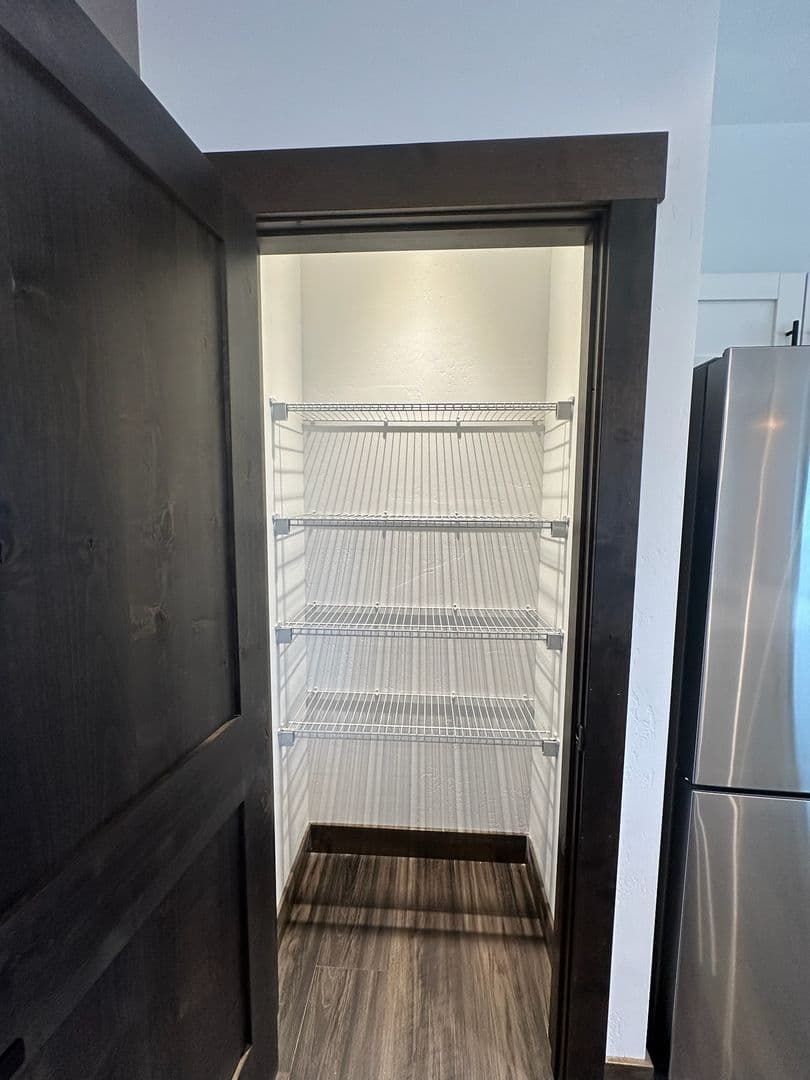 Whitefish Apartment: Wildcat Way