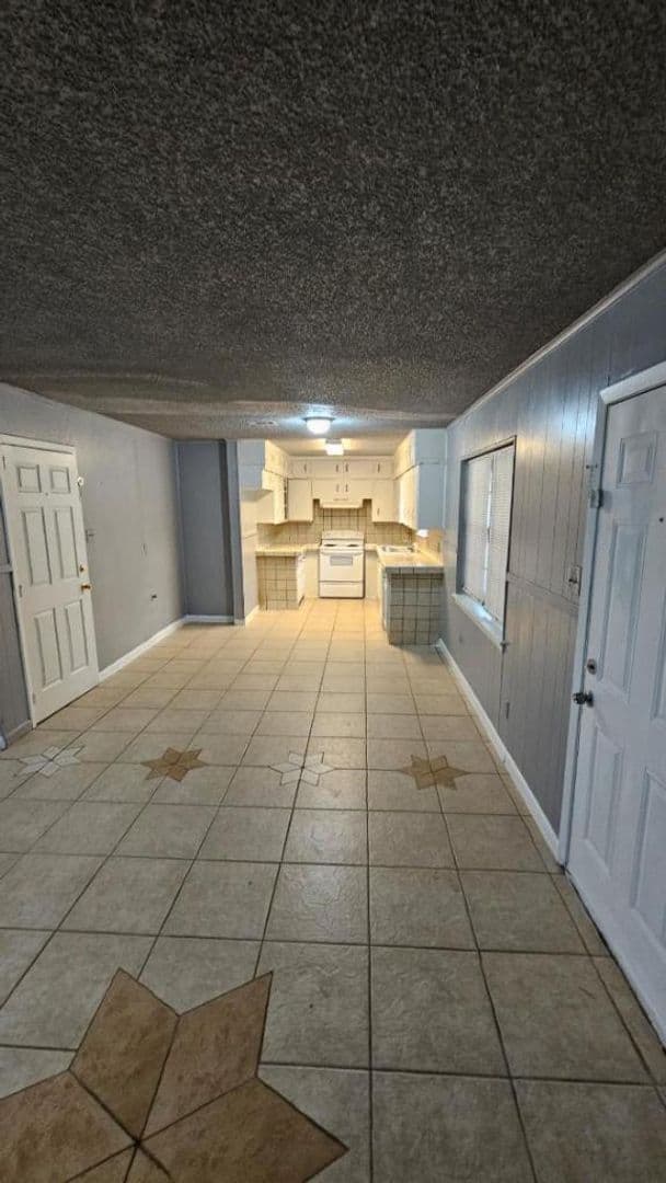Fort Worth House: 3312 SW Loop 820