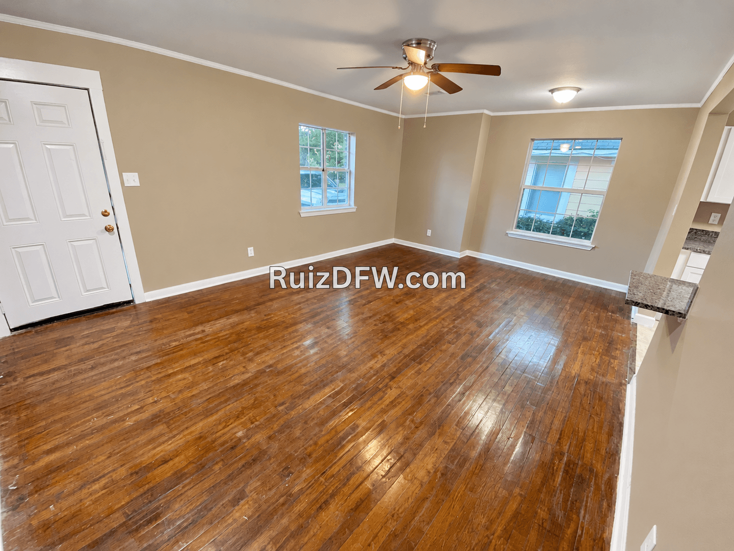 Fort Worth House: 3804 Calmont Ave
