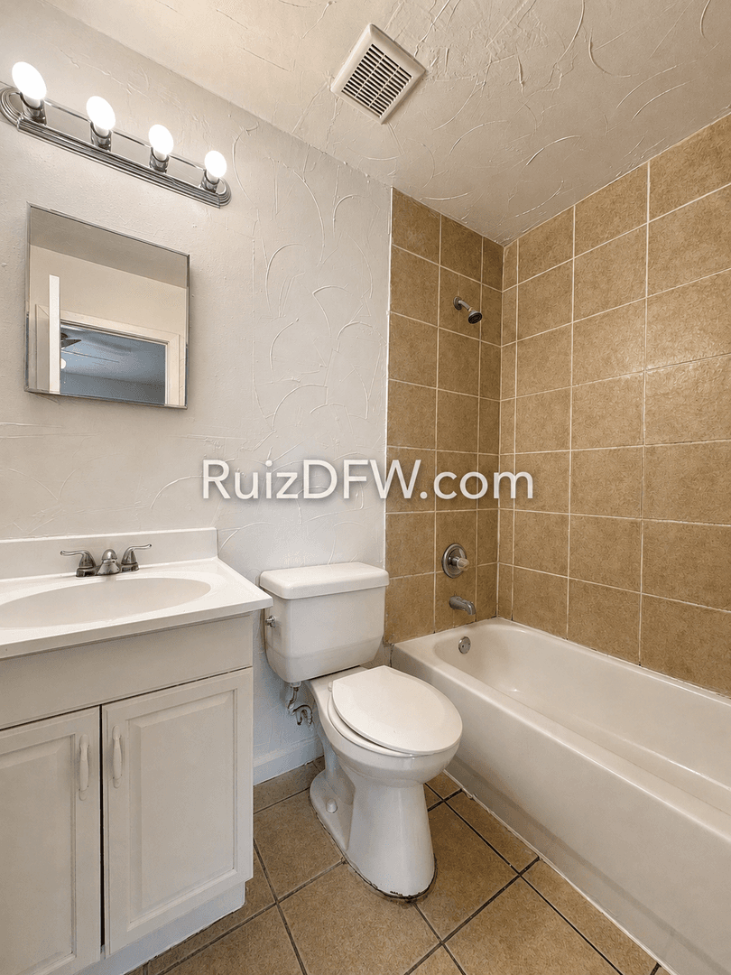 Fort Worth Apartment: 2927-29 New York Ave