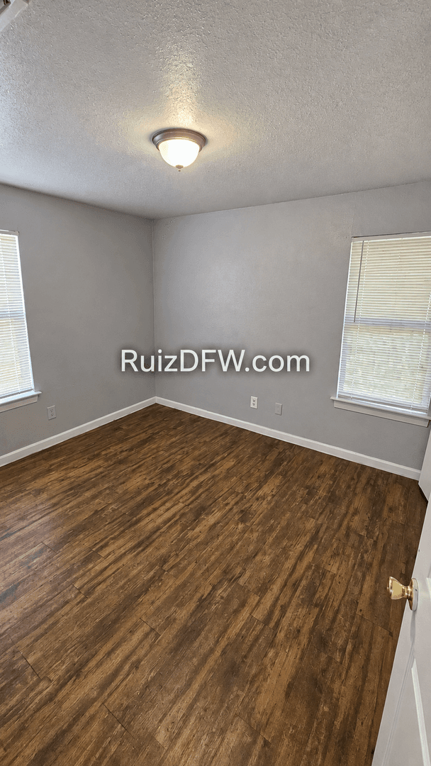 Fort Worth Apartment: 3601 - 03 W Ripy Ct