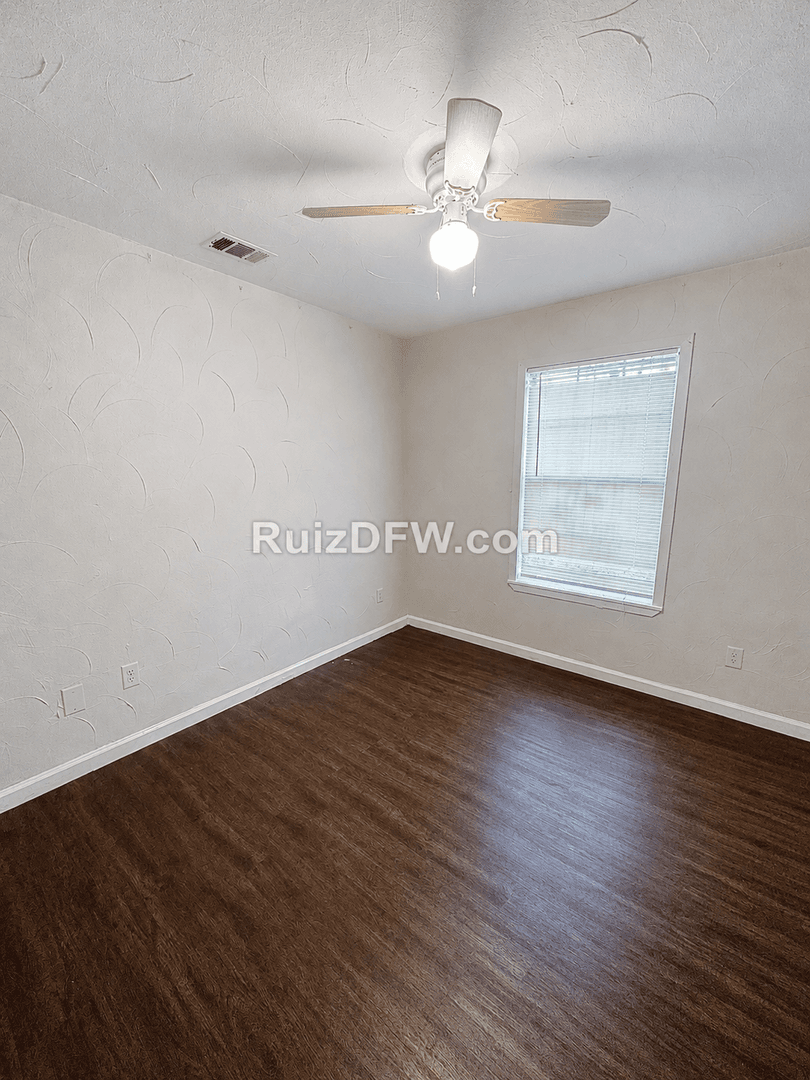 Fort Worth Apartment: 2927-29 New York Ave