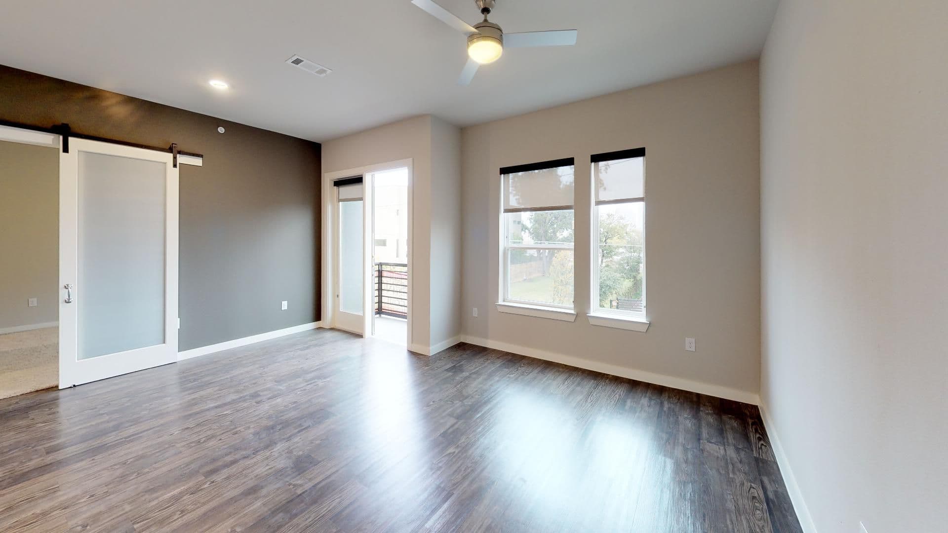 Dallas Apartment: 1500 N. Haskell Ave
