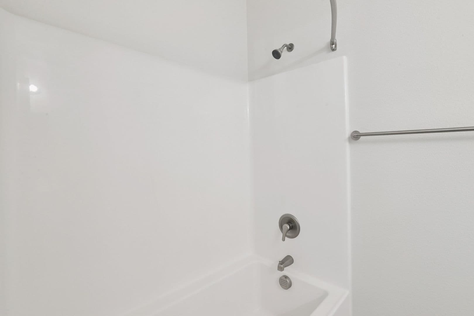 Salem Apartment: 5775 Commercial St Se
