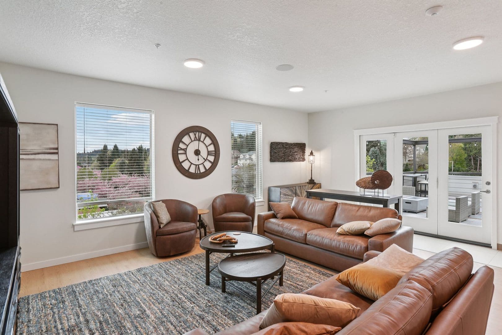 Salem Apartment: 5775 Commercial St Se