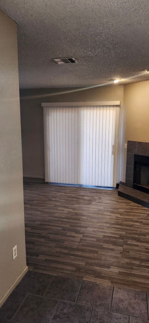 LAS VEGAS Apartment: 2780 E FLAMINGO RD