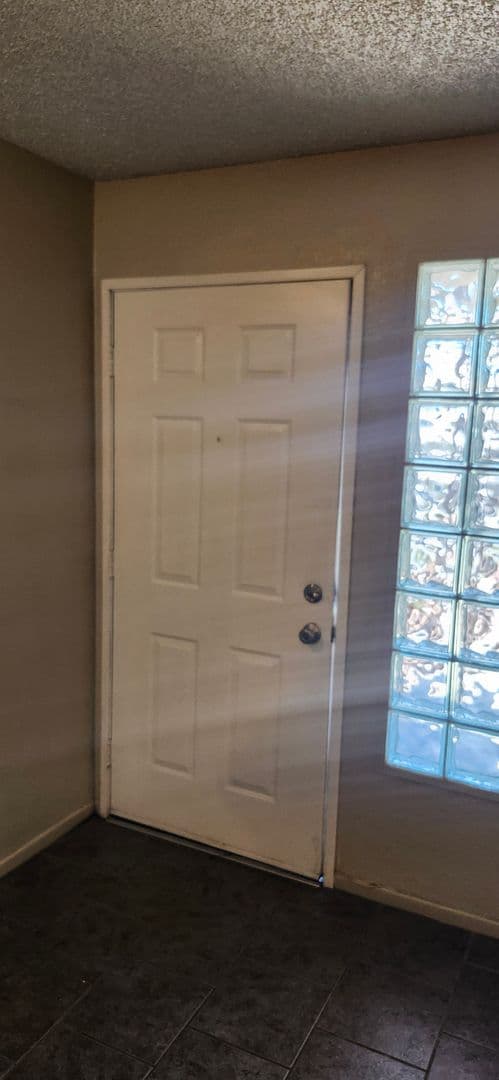 LAS VEGAS Apartment: 2780 E FLAMINGO RD