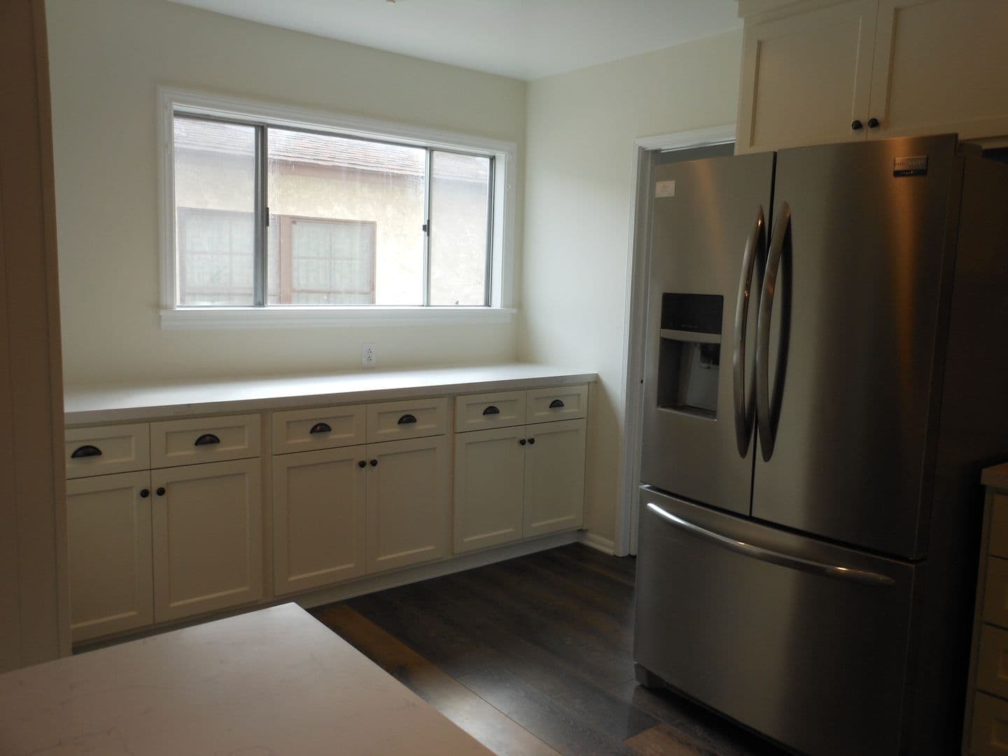 LOS ANGELES House: 8340 CHASE AVE