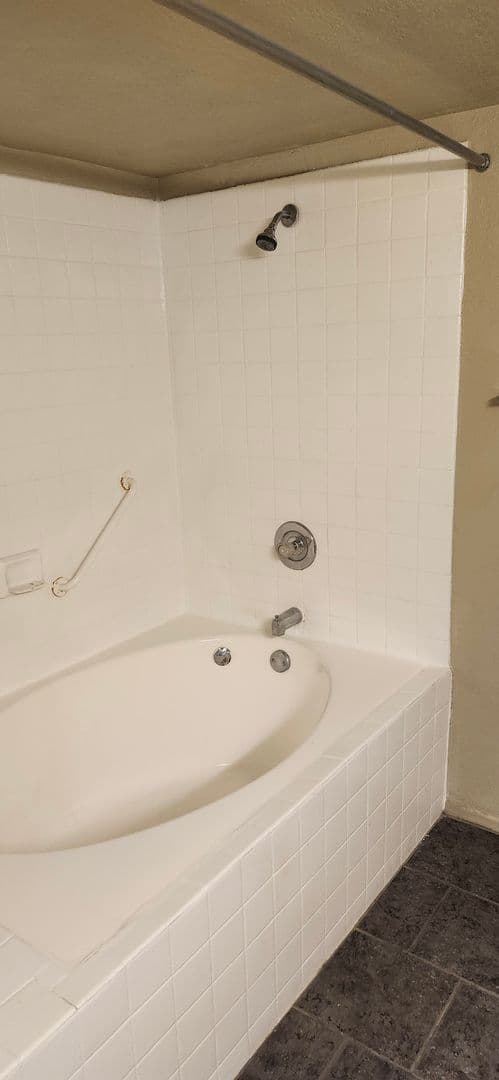 LAS VEGAS Apartment: 2780 E FLAMINGO RD