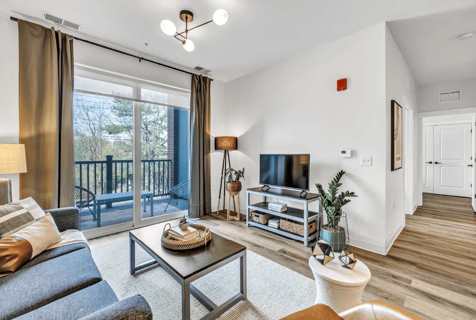 New Haven Apartment: 87 Union Street