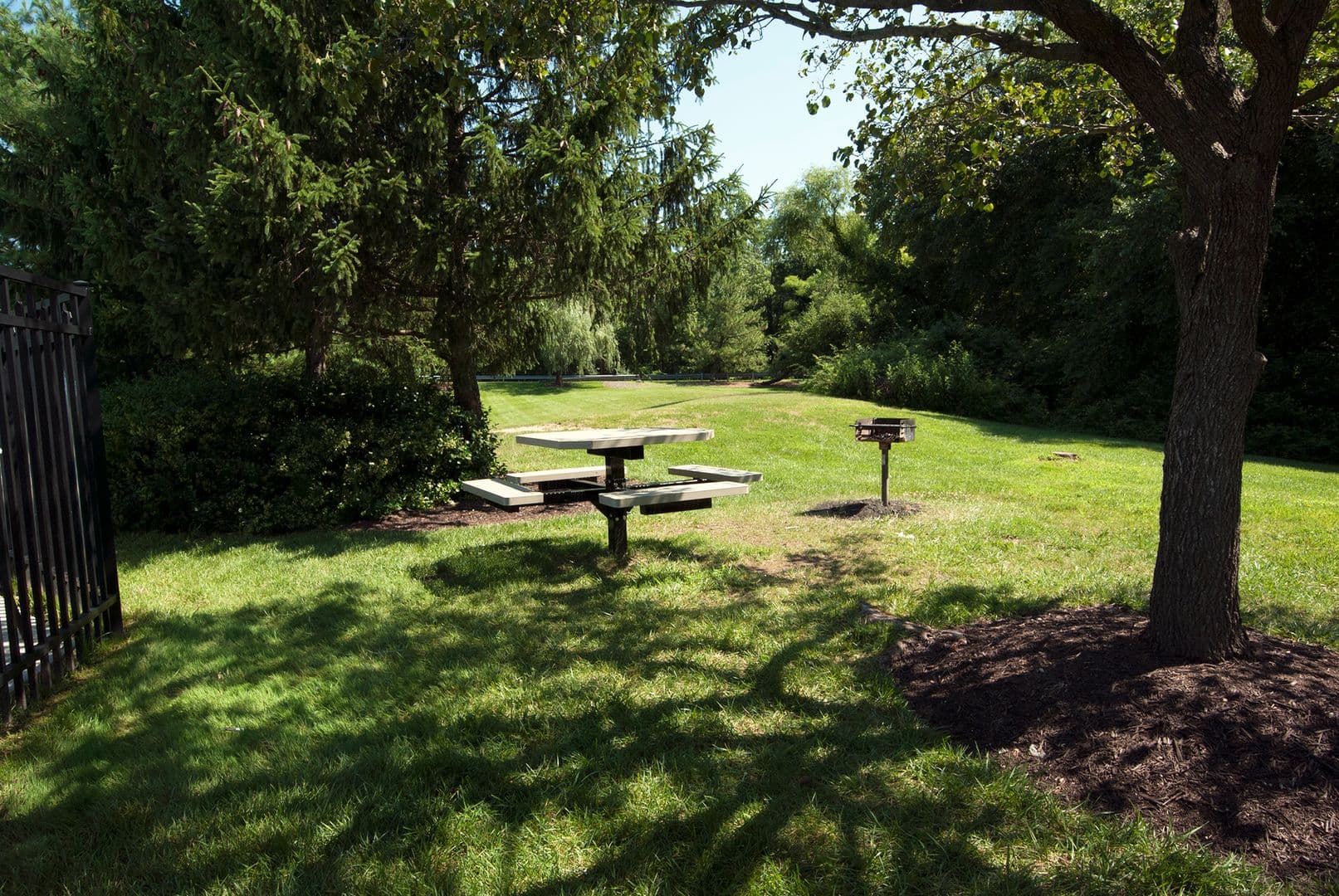 Perry Hall Apartment: 1 Lincoln Woods Way