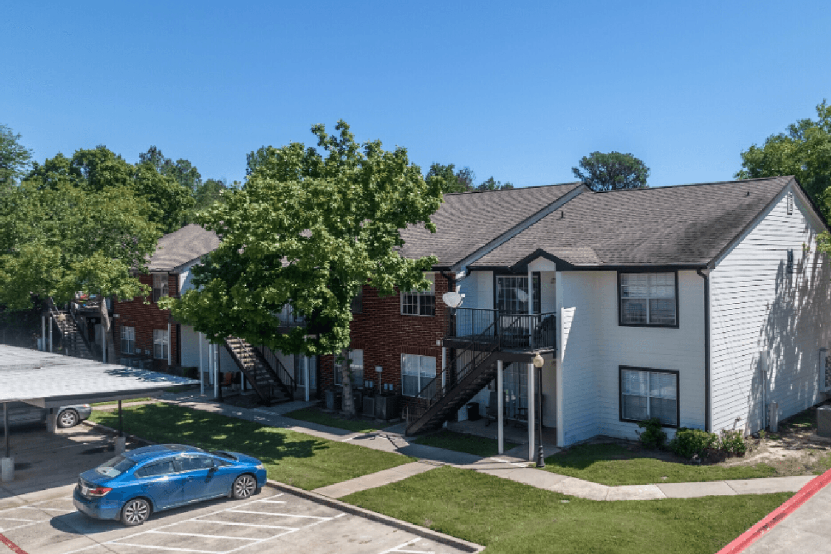 Tomball Apartment: 29807 Tomball Pkwy