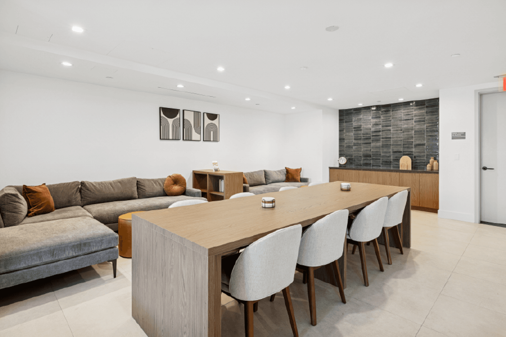 Brooklyn Apartment: 2339 Nostrand Ave