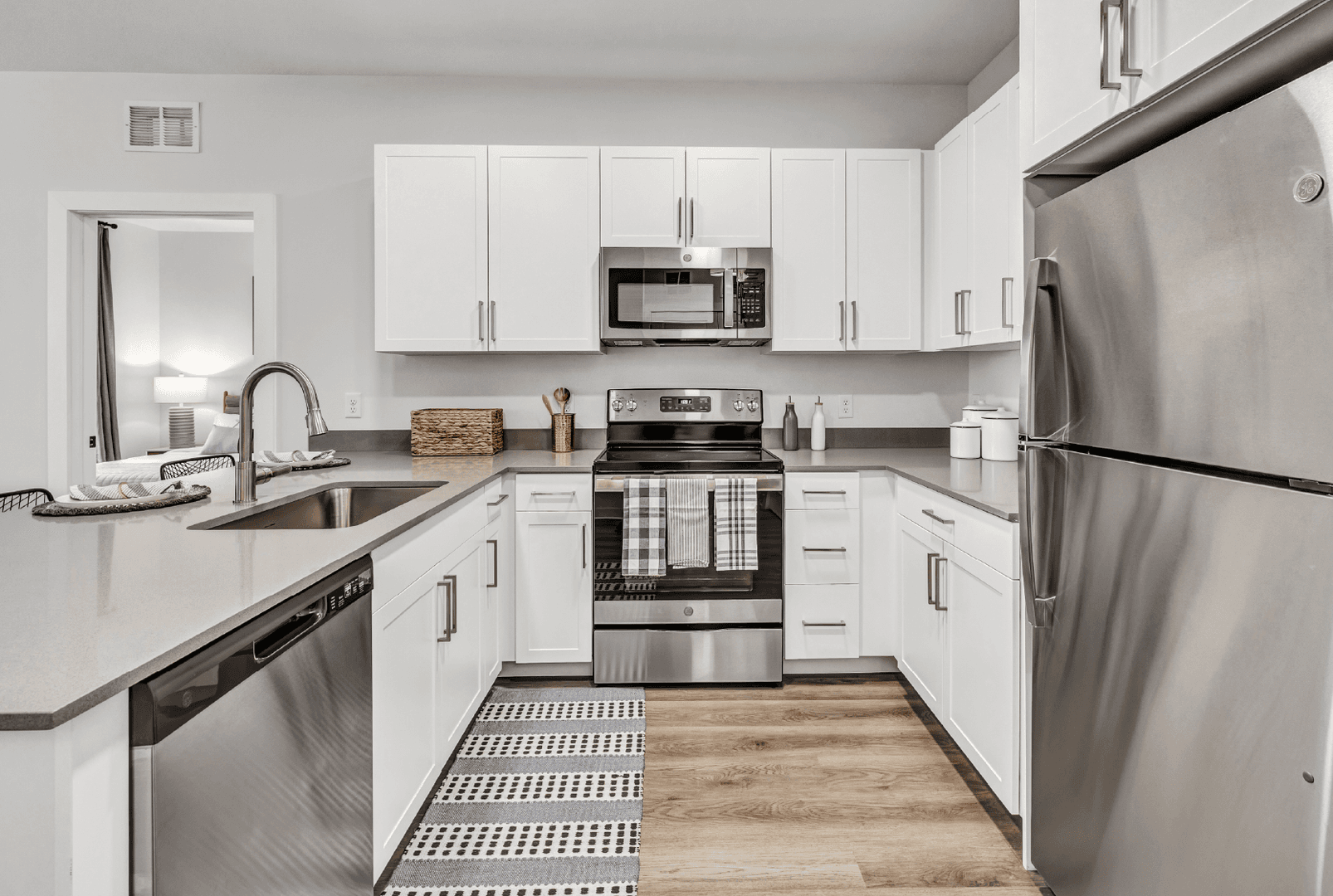 New Haven Apartment: 87 Union Street