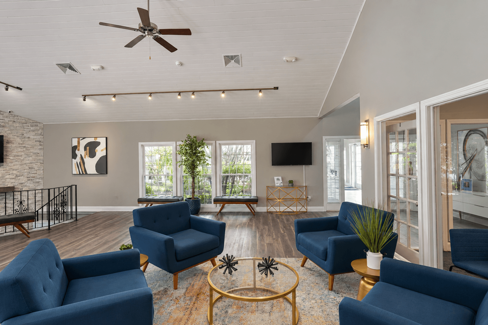 Middletown Apartment: 5 Town Colony Drive