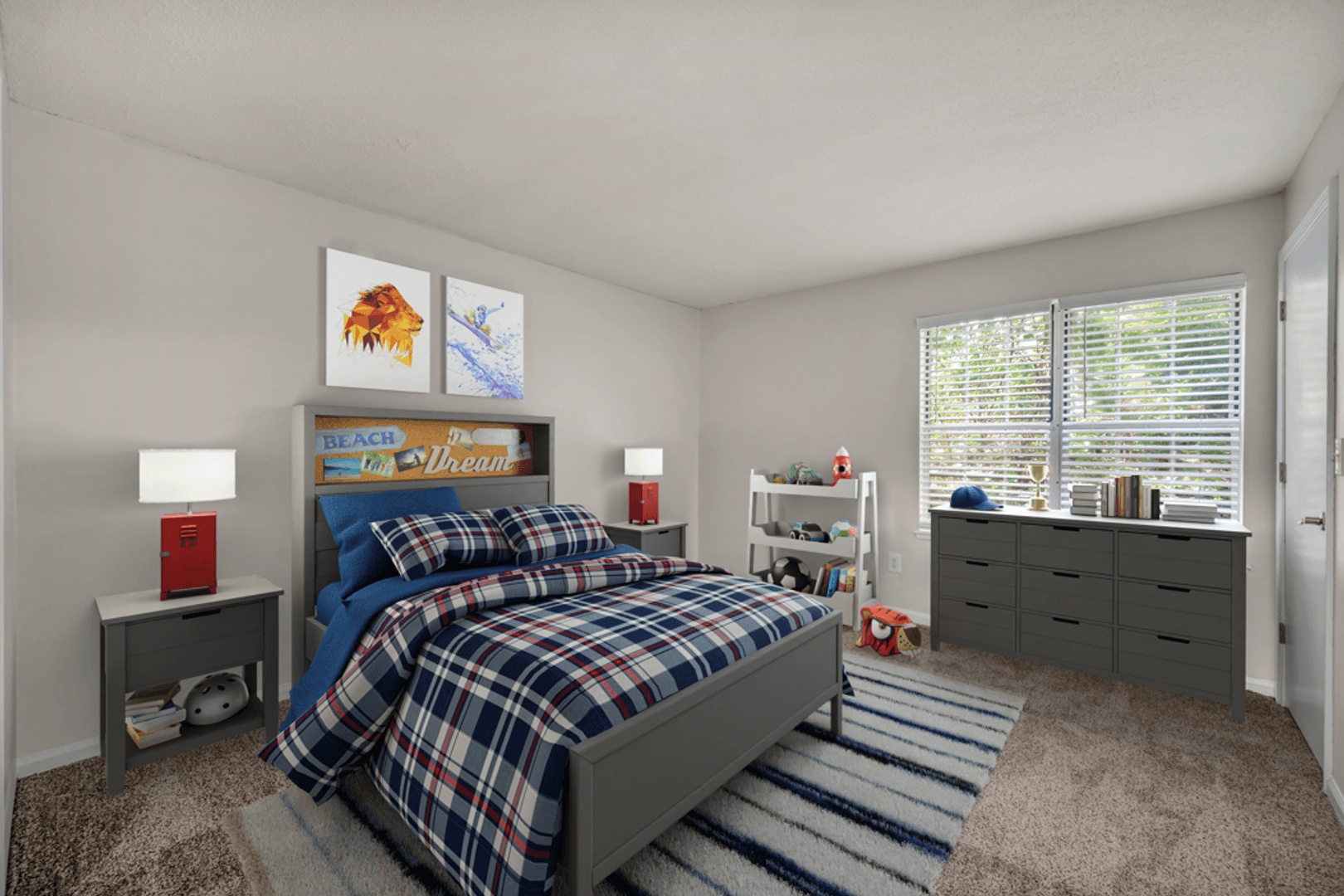 Middletown Apartment: 1 Dove Lane