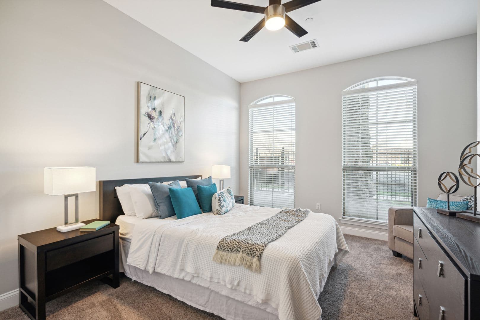 Philadelphia Apartment: 4700 City Avenue