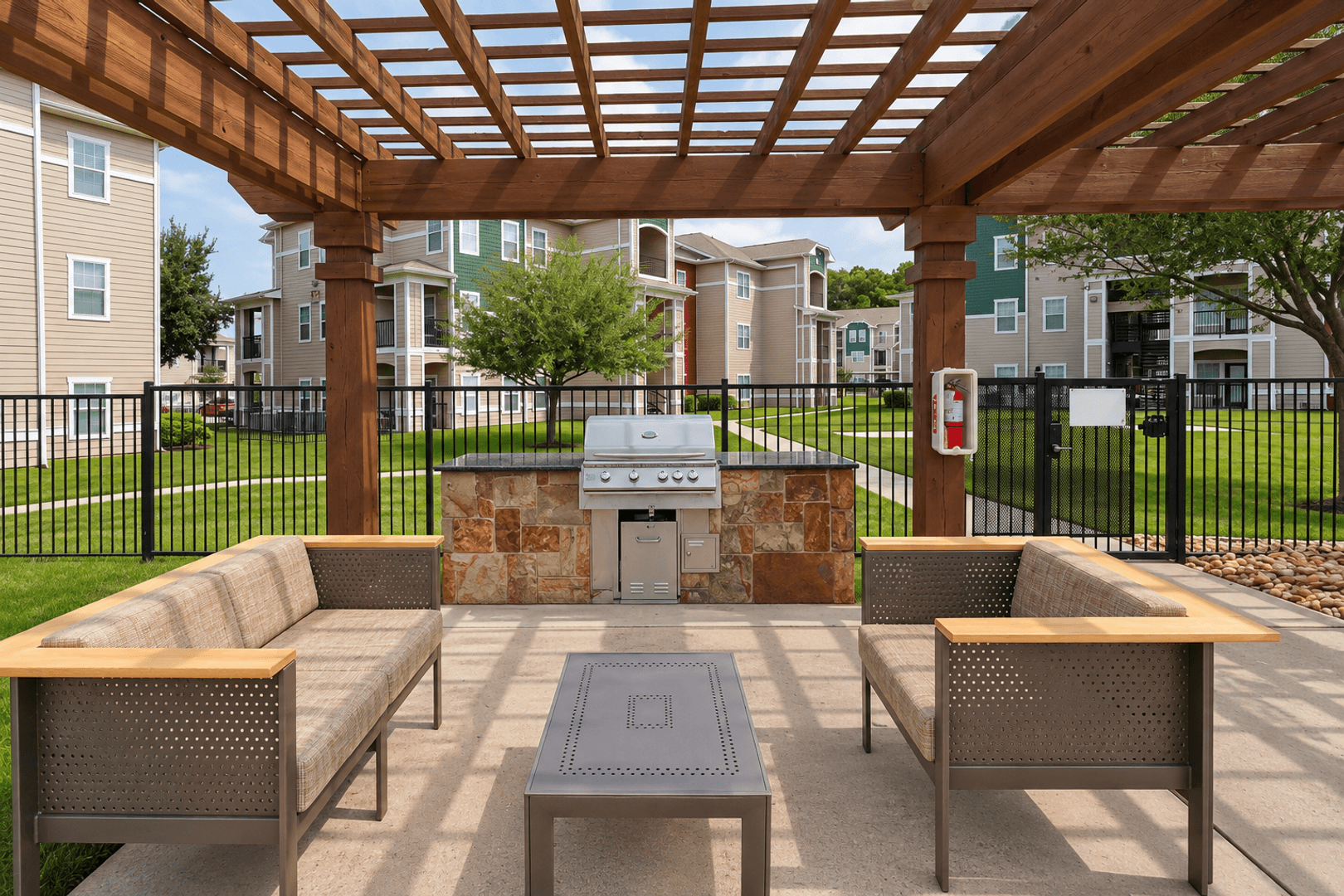 Houston Apartment: 16350 Ella Blvd