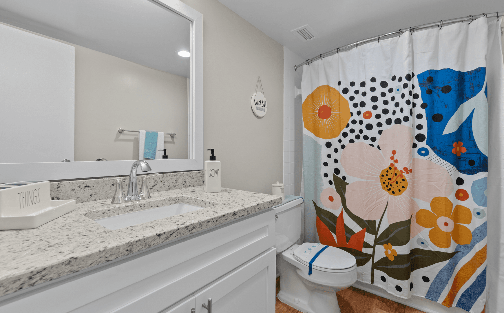 College Park Apartment: 6200 Westchester Park Dr