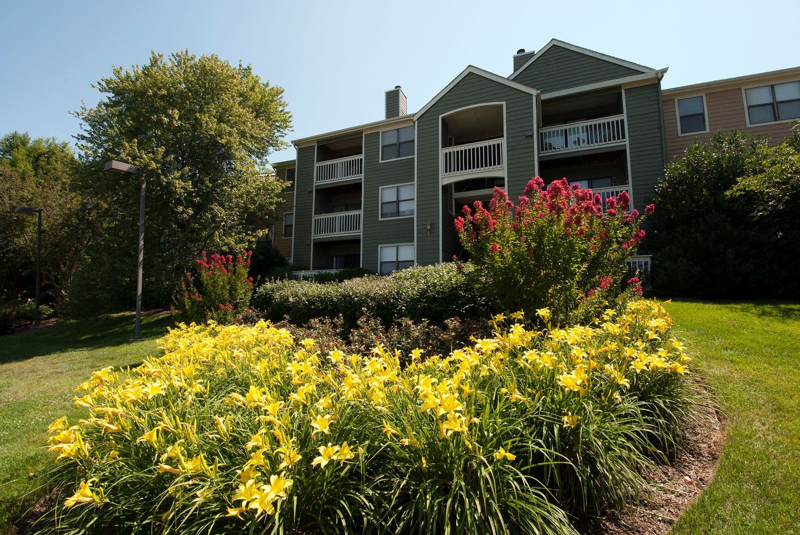Perry Hall Apartment: 1 Lincoln Woods Way