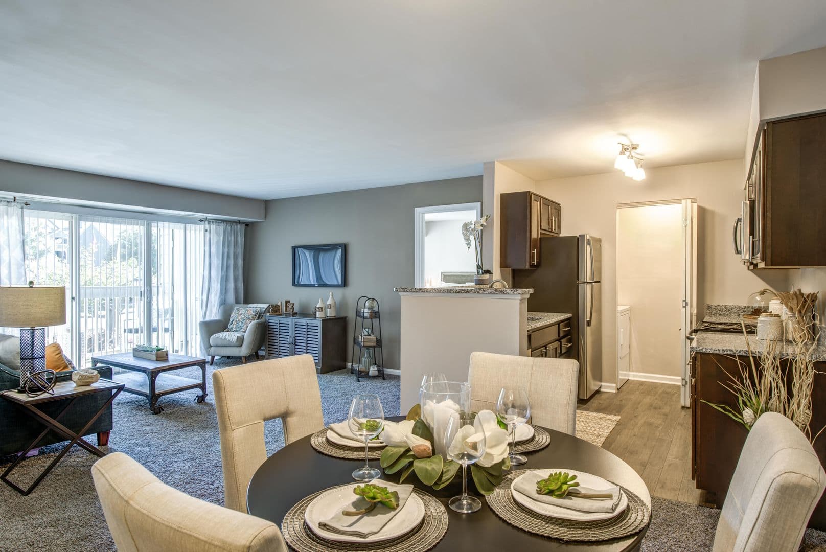 Perry Hall Apartment: 1 Lincoln Woods Way