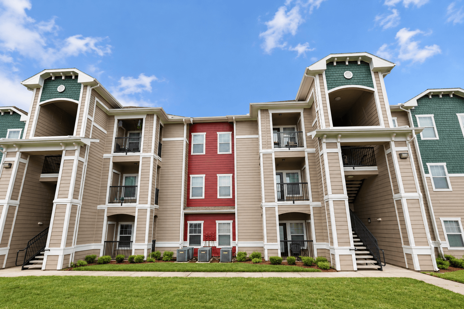 Houston Apartment: 16350 Ella Blvd