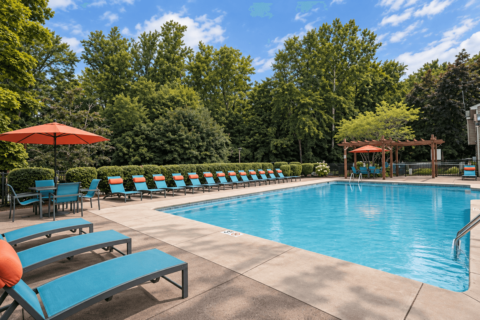 Middletown Apartment: 1 Dove Lane