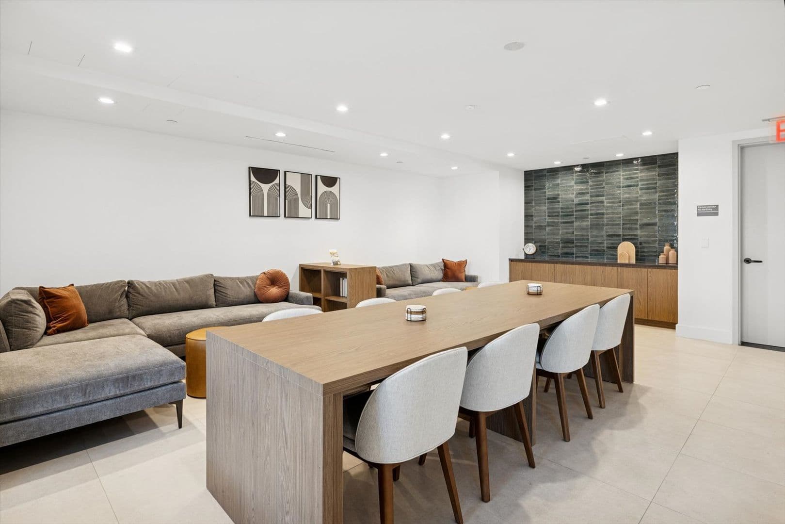 Brooklyn Apartment: 2339 Nostrand Ave