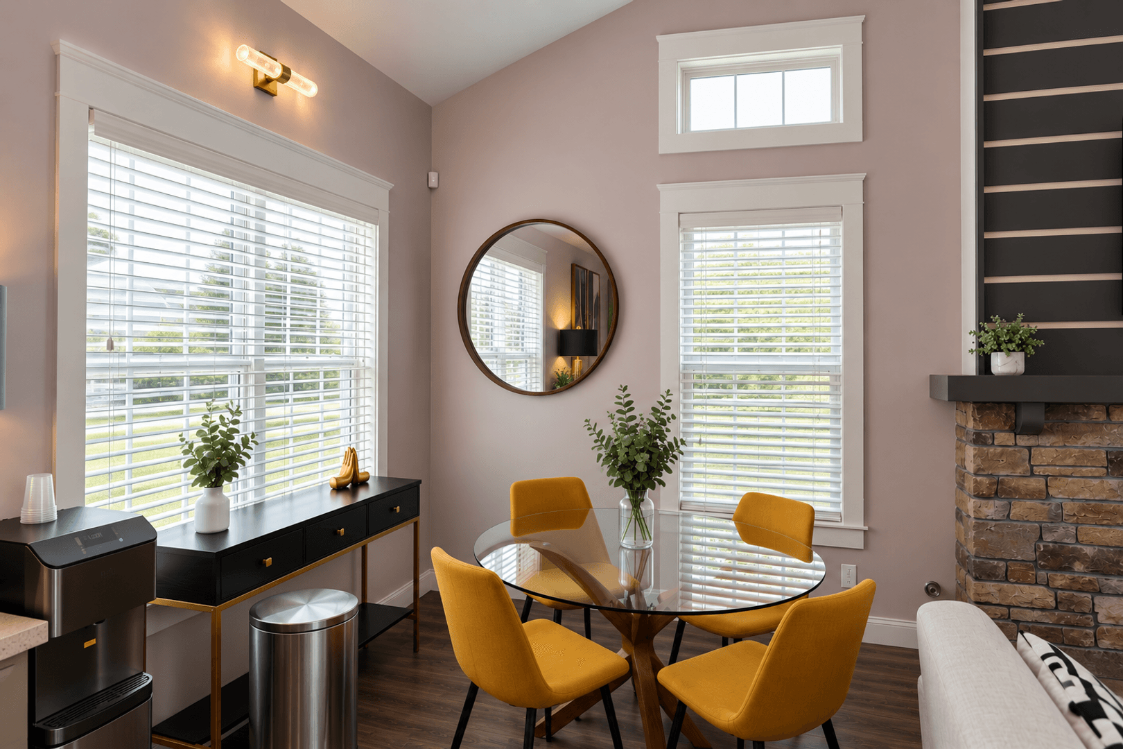 Middletown Apartment: 72 Forest Glen Circle