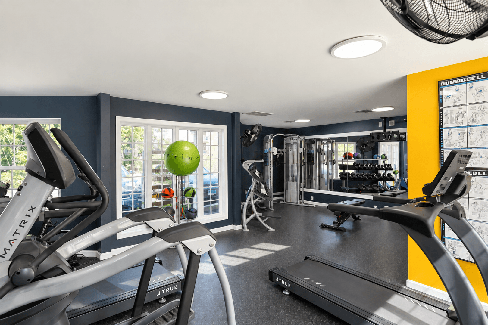 Middletown Apartment: 72 Forest Glen Circle