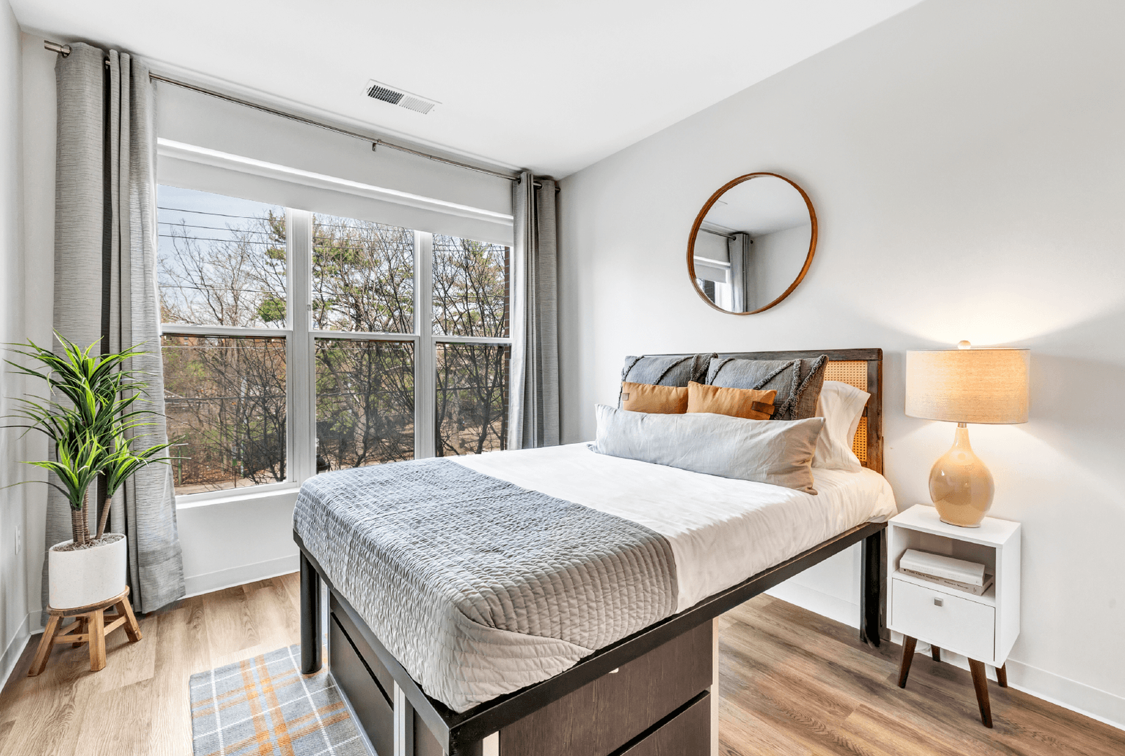 New Haven Apartment: 87 Union Street