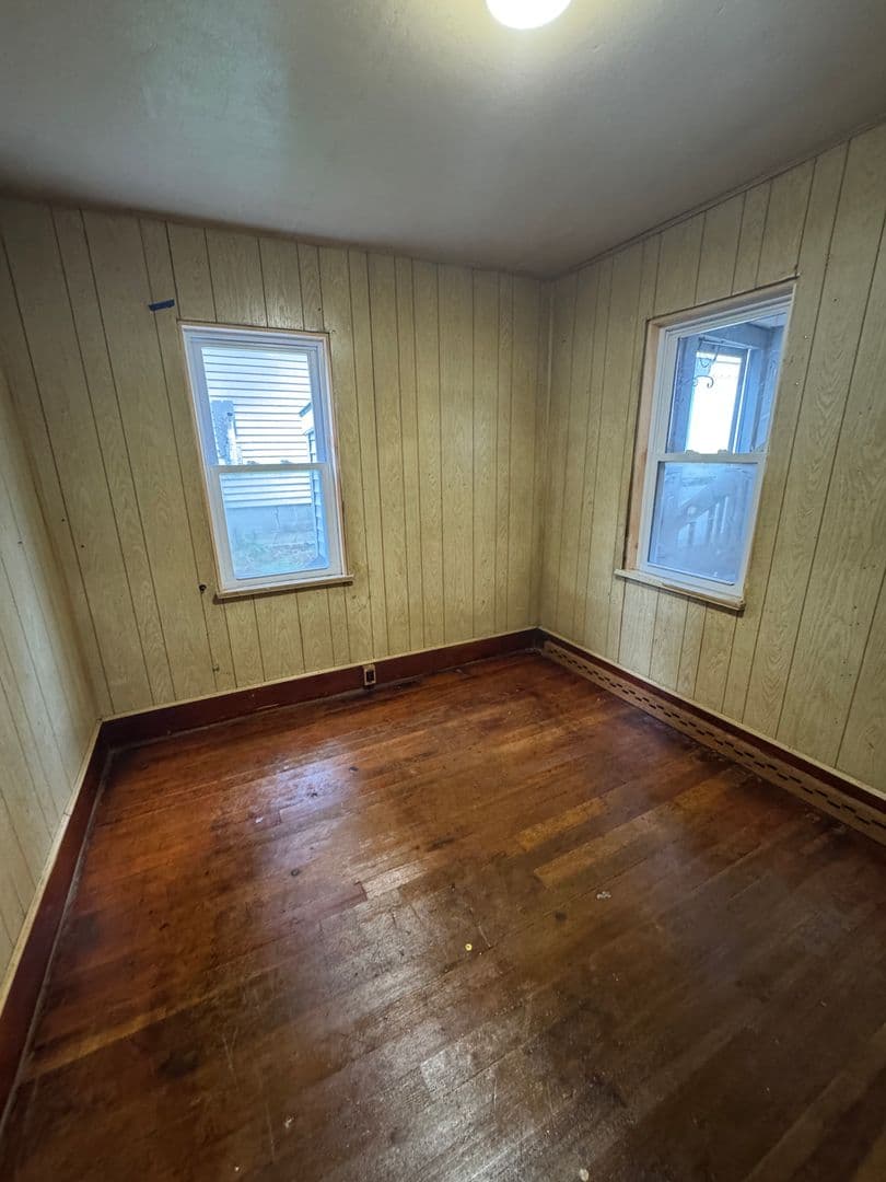 Newport Apartment: 13 Sullivan Street