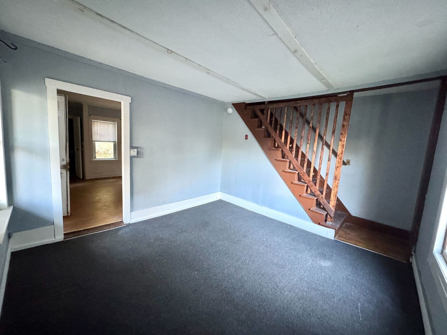 Claremont Apartment: 107 Hanover Street