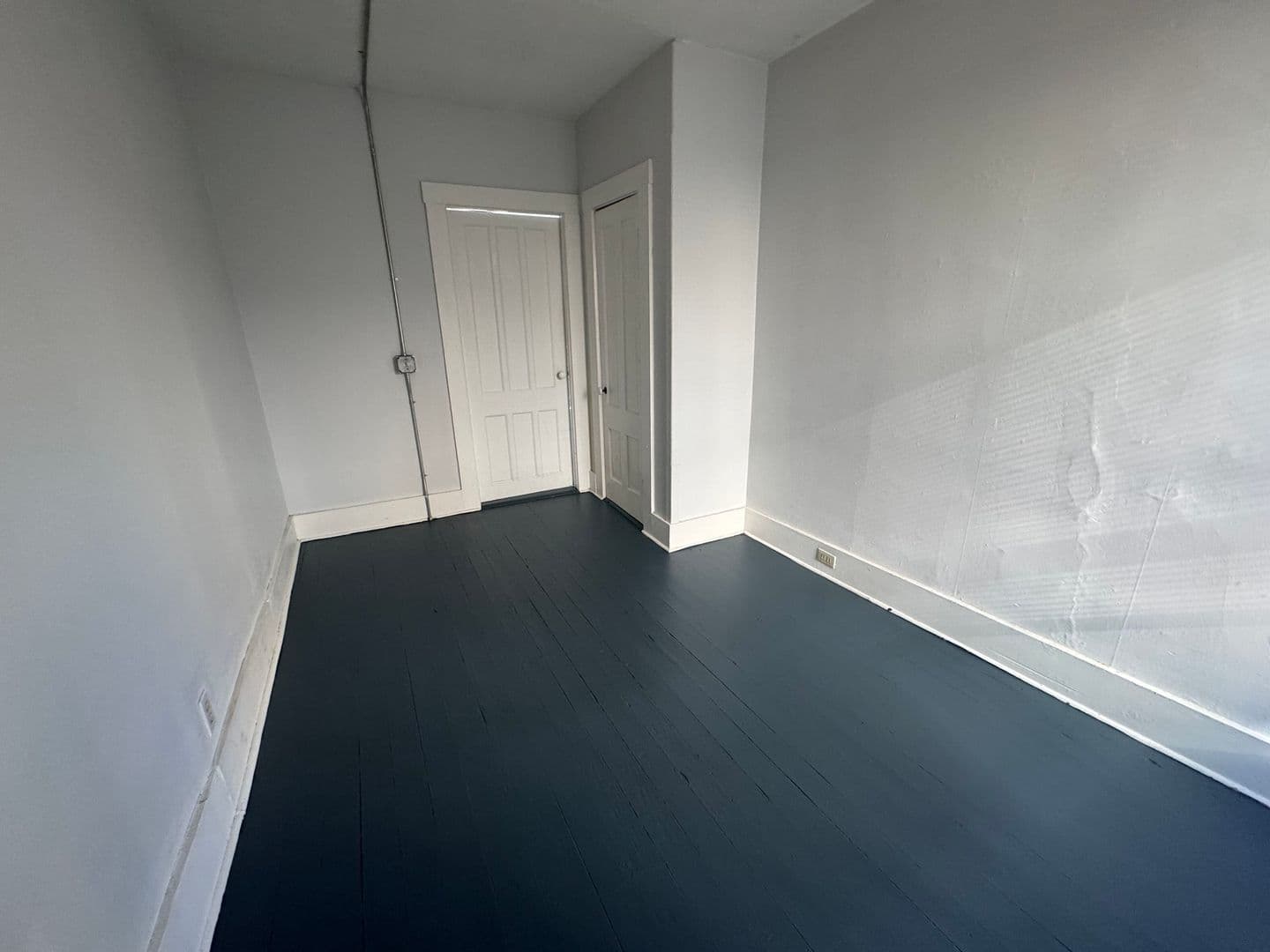 Bellows Falls Apartment: 5 West St