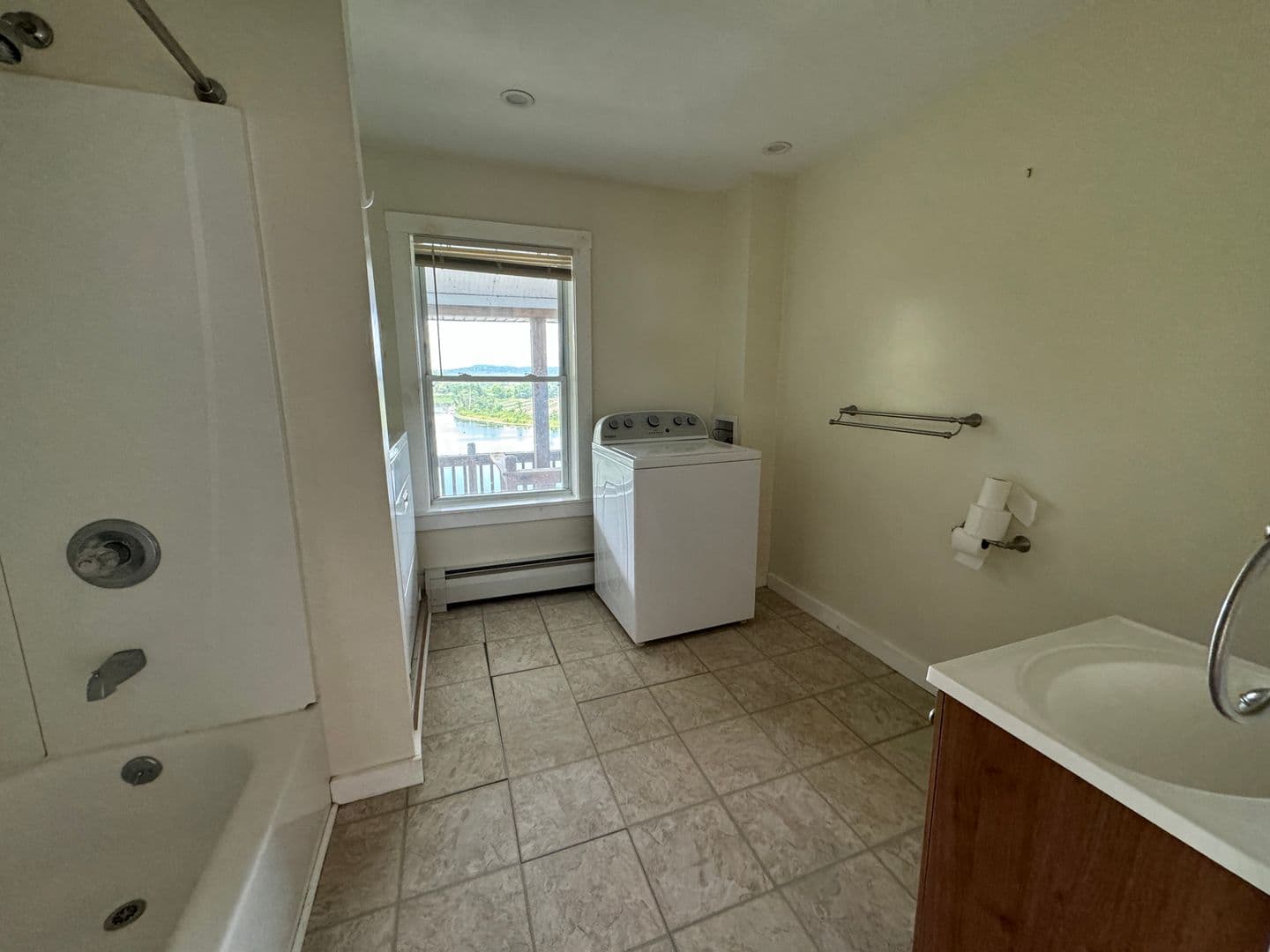 Windsor Apartment: 112 - 114 State Street
