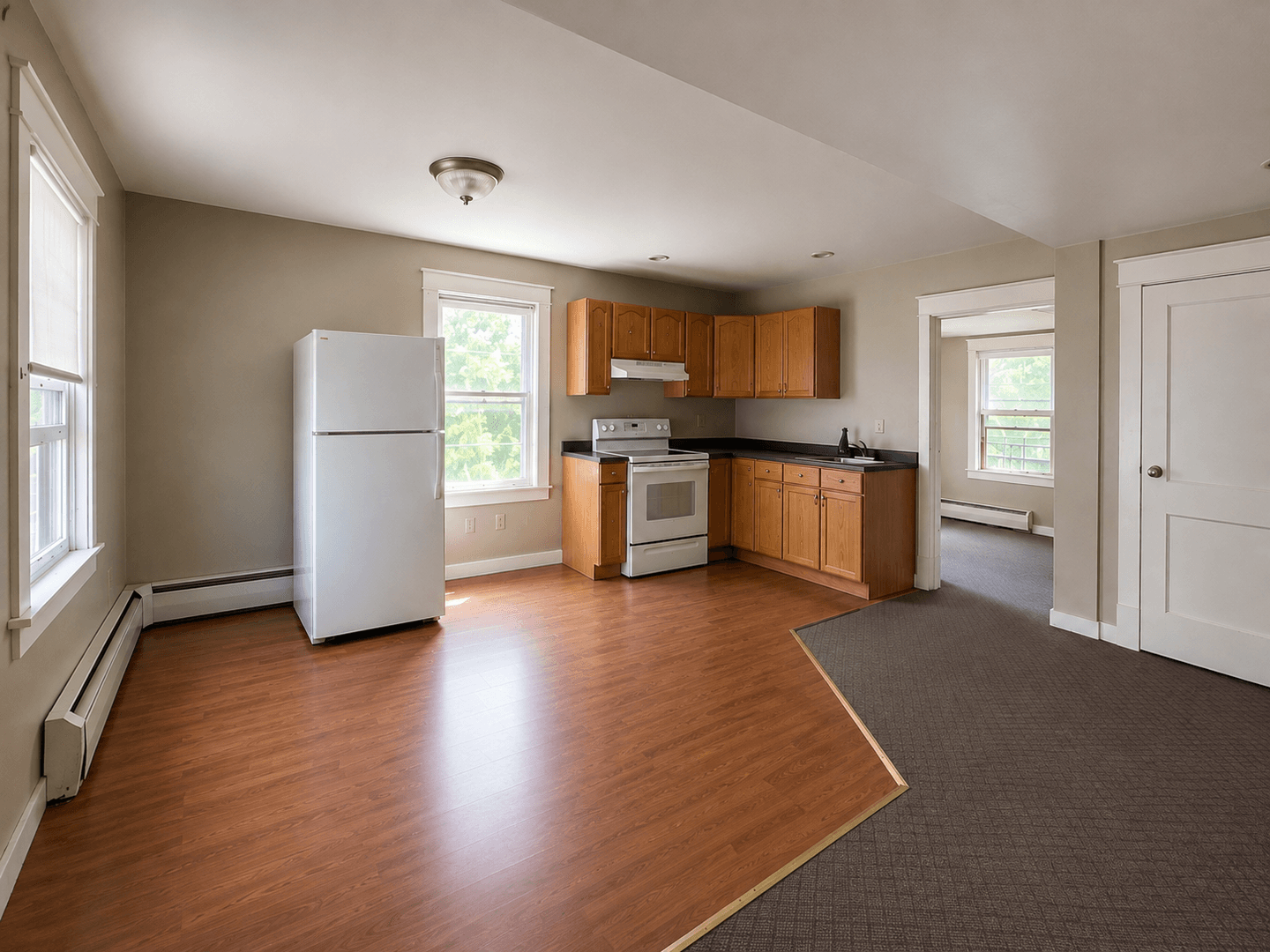 Rutland Apartment: 187 North Main St.