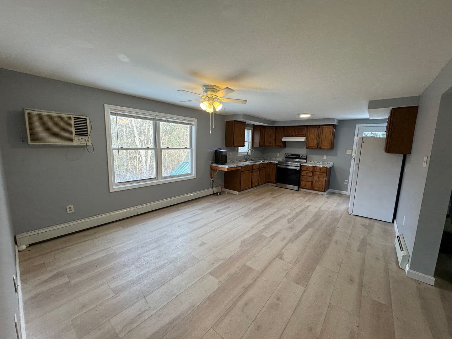 Chester Apartment: 659 Davidson Hill Rd