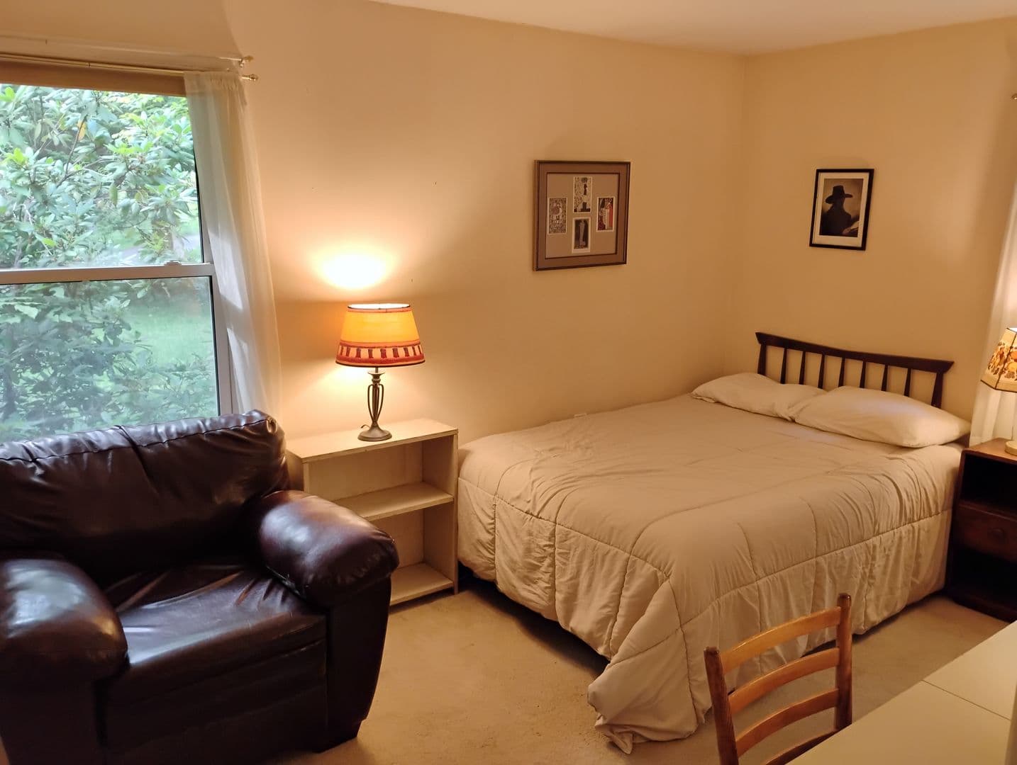 Thetford House: 200 Garey Rd