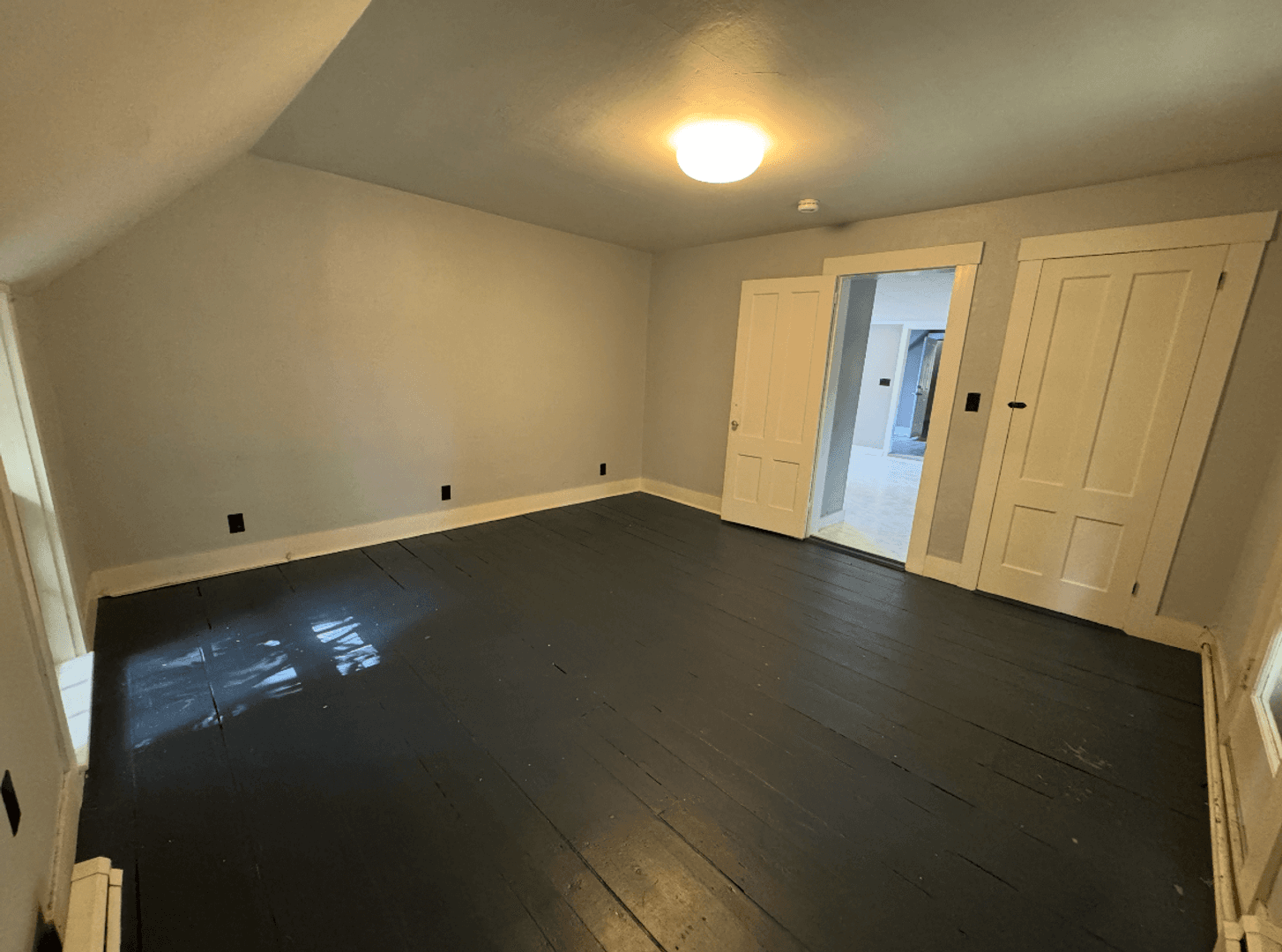 Springfield Apartment: 51-53 Pleasant St