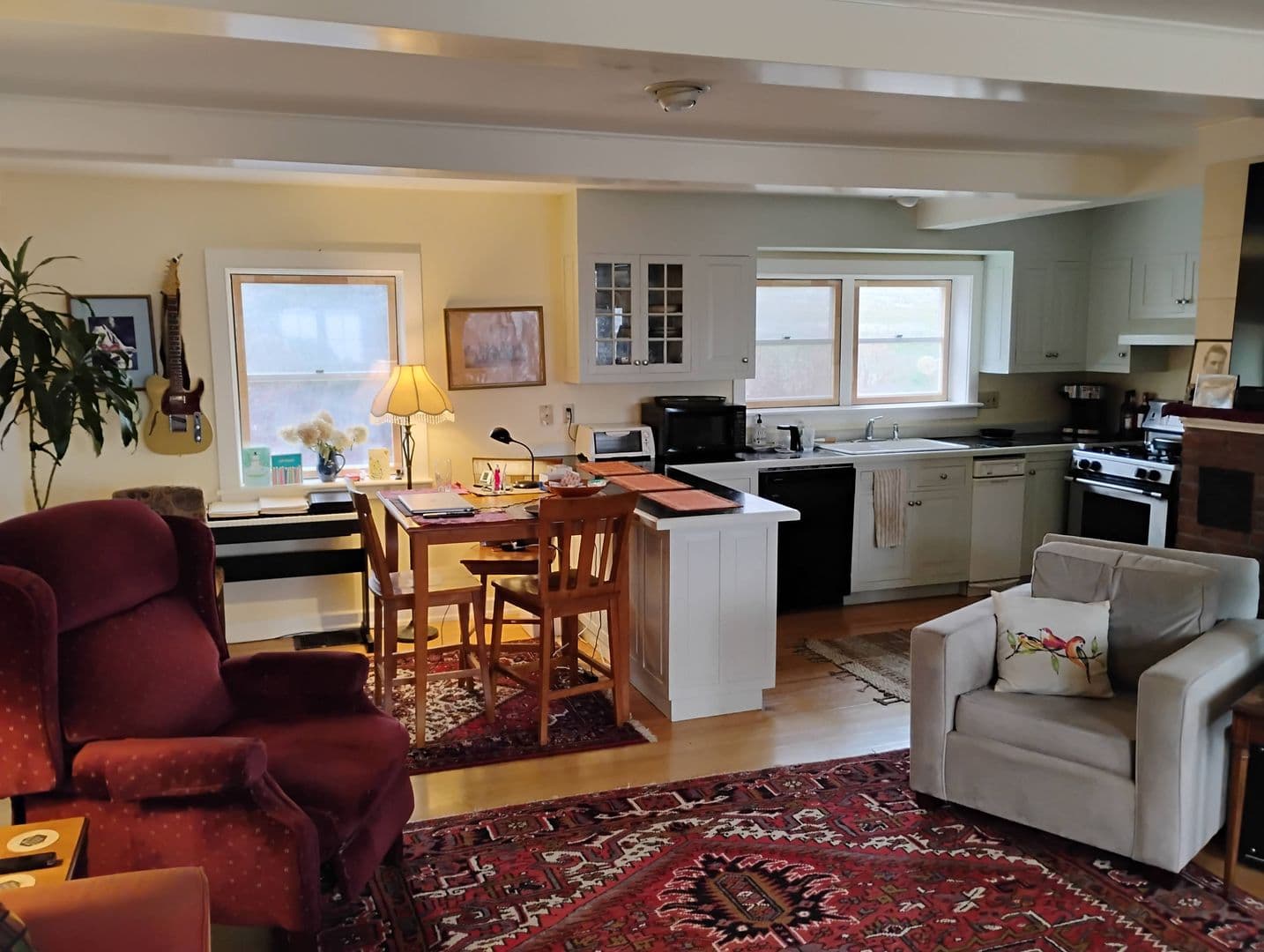 Norwich Apartment: 873 Bragg Hill