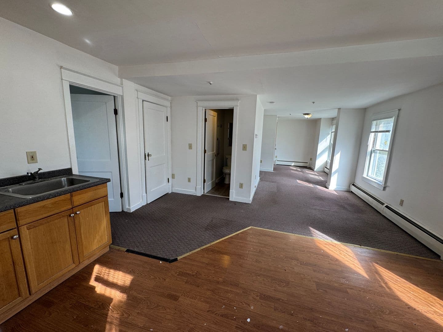 Rutland Apartment: 187 North Main St.