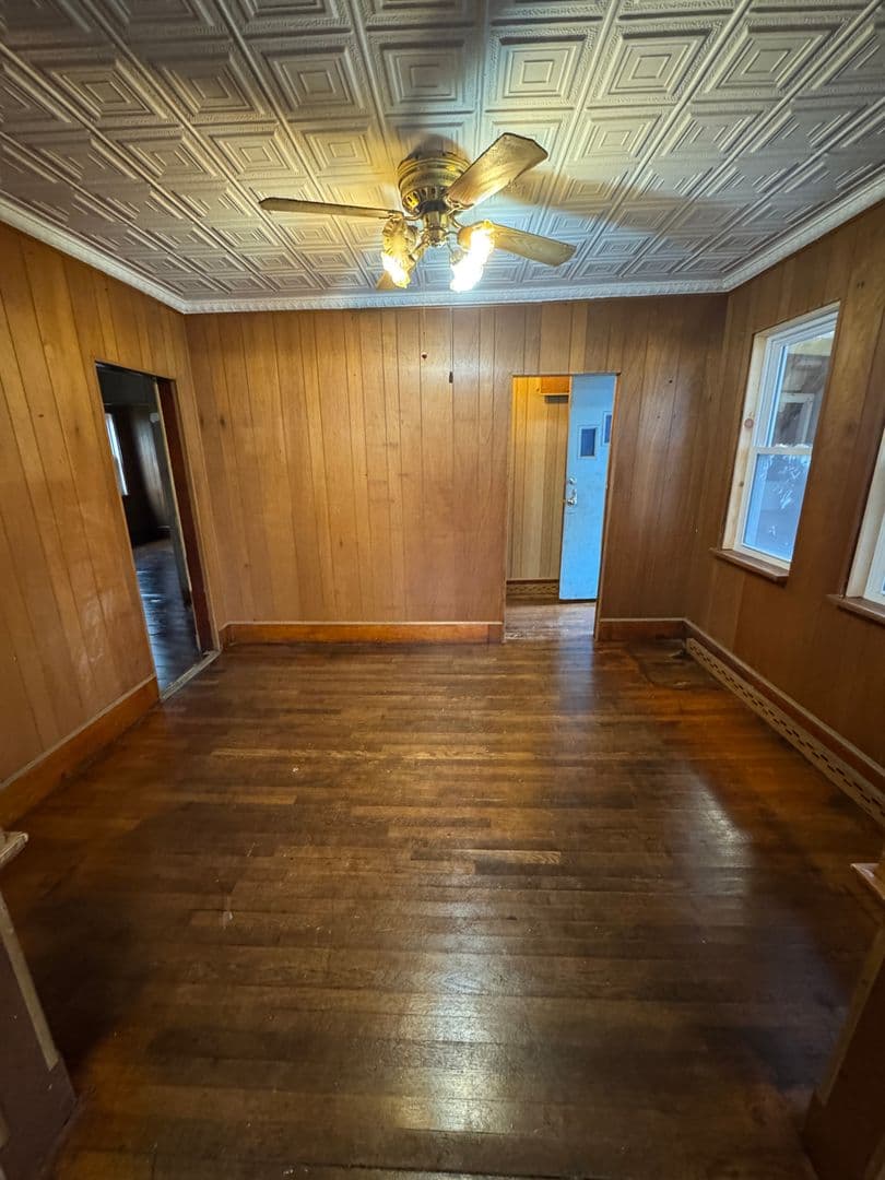 Newport Apartment: 13 Sullivan Street