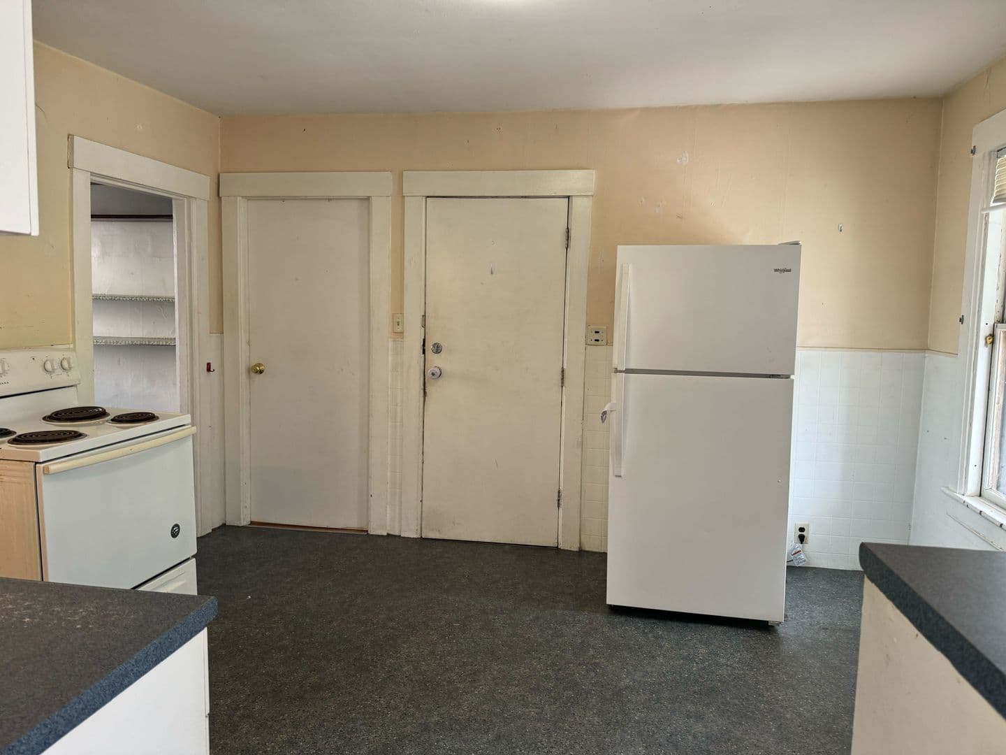 Bellows Falls Apartment: 5 West St