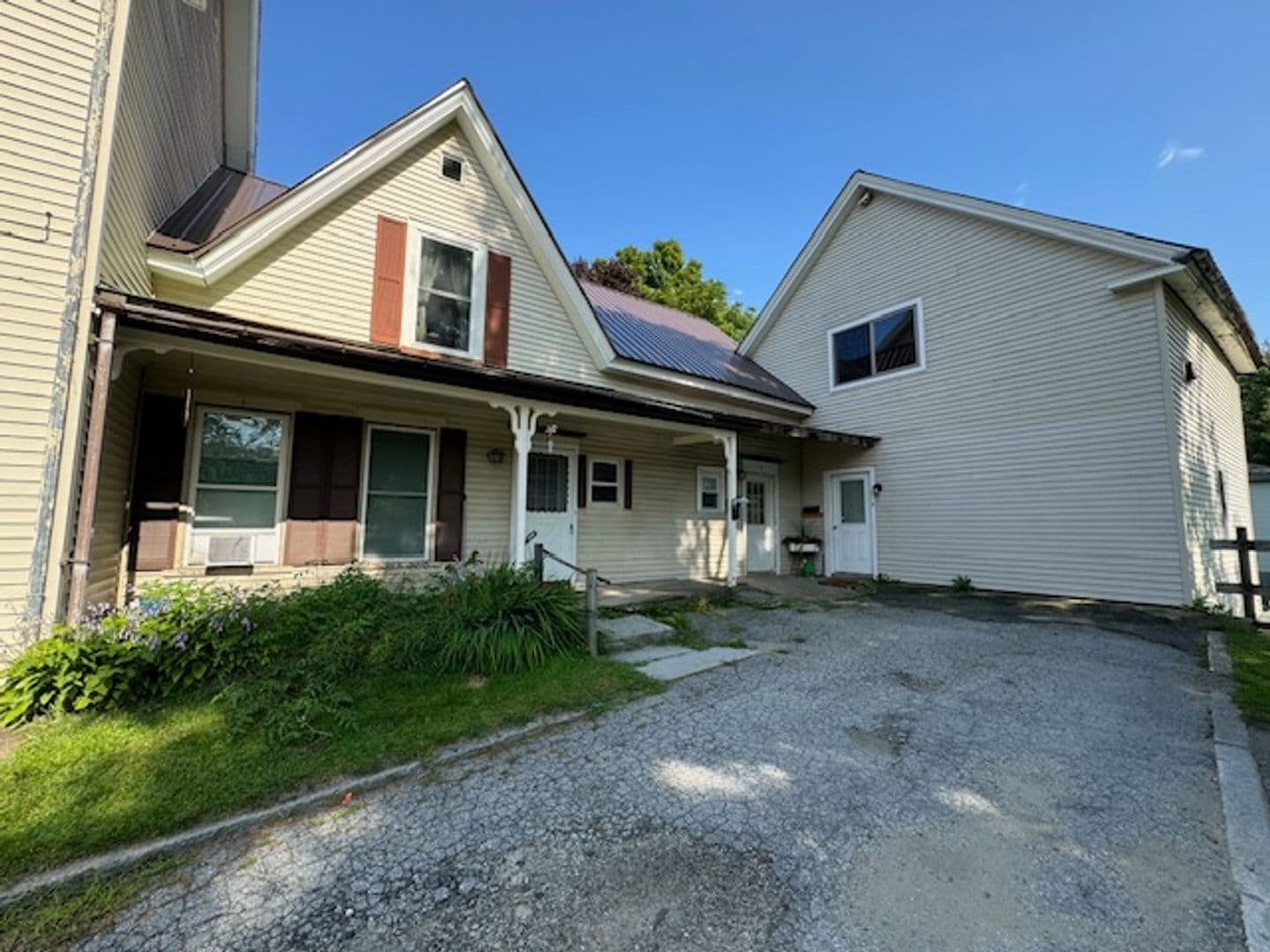 Woodsville Apartment: 18 Maple Street