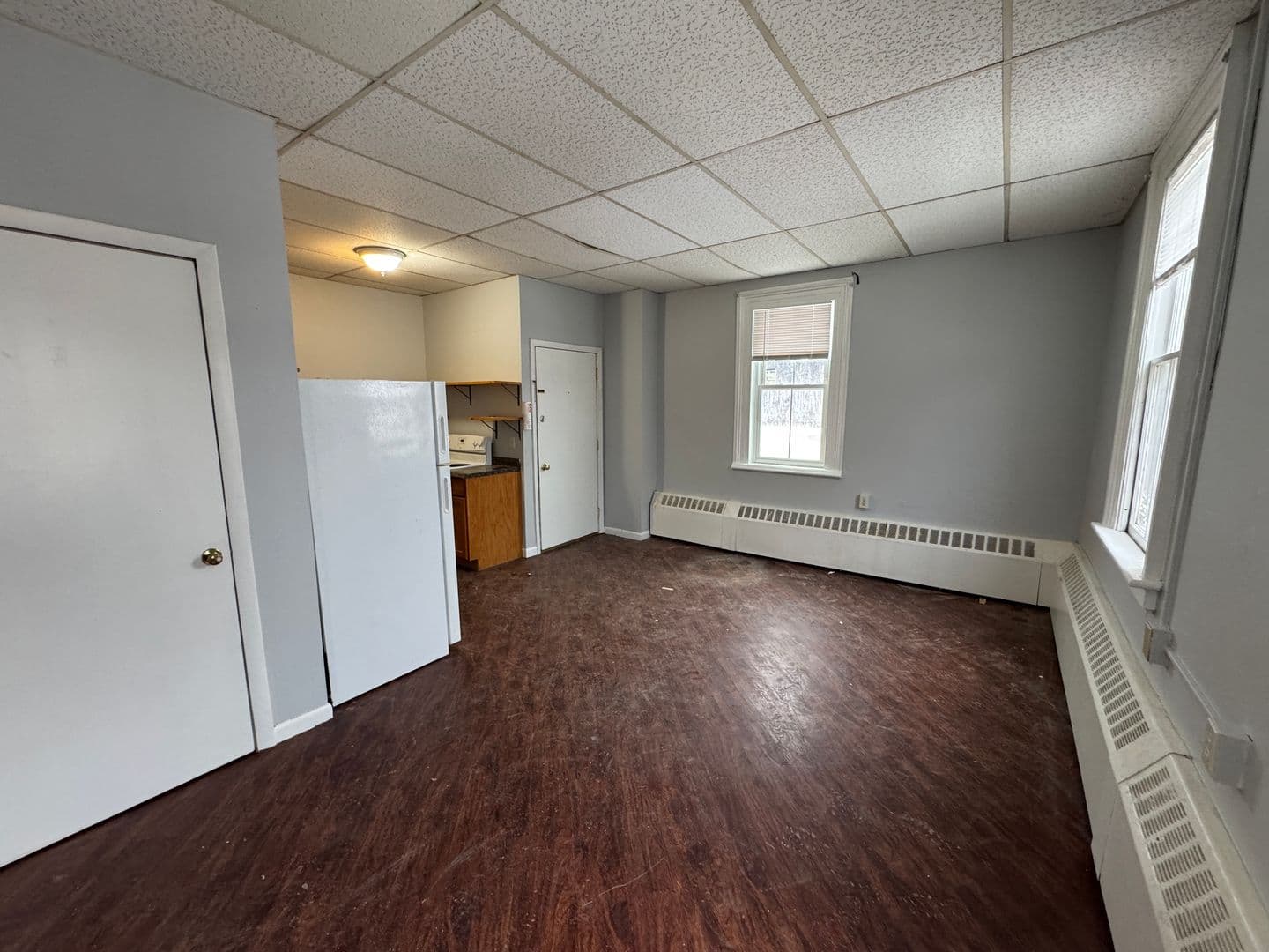 Windsor Apartment: 63 Main Street