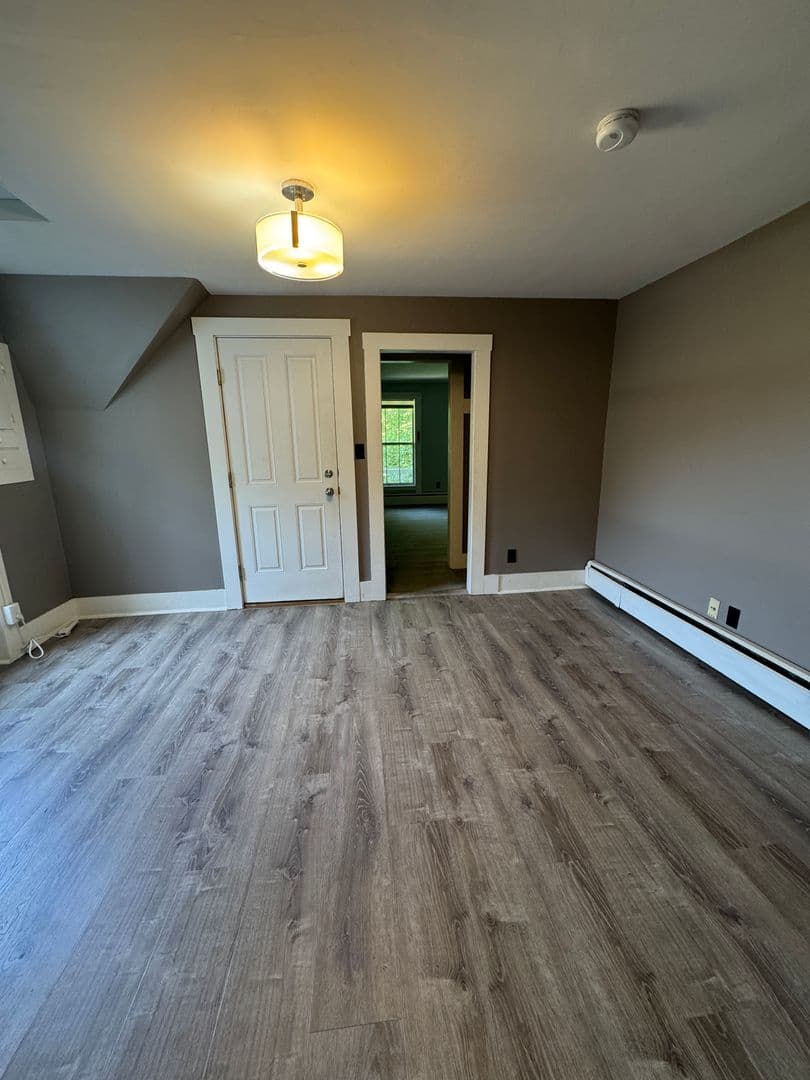 Springfield Apartment: 51-53 Pleasant St
