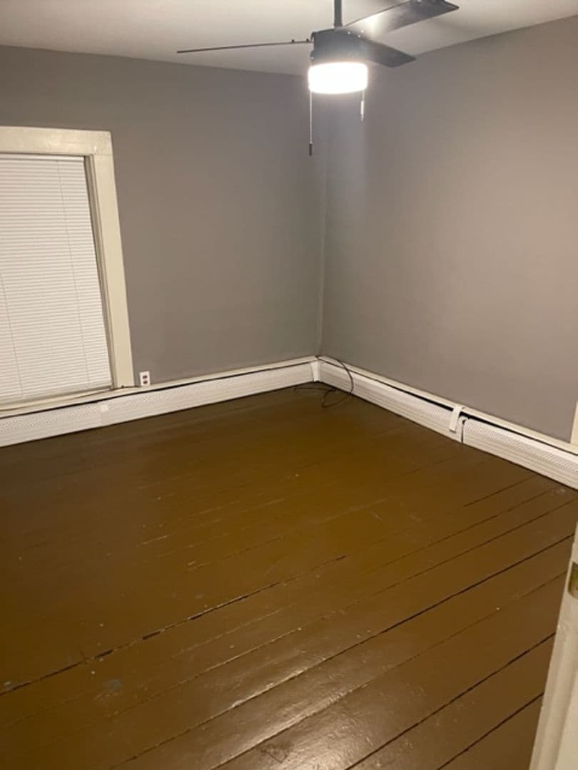 Windsor Apartment: 40 Union St.