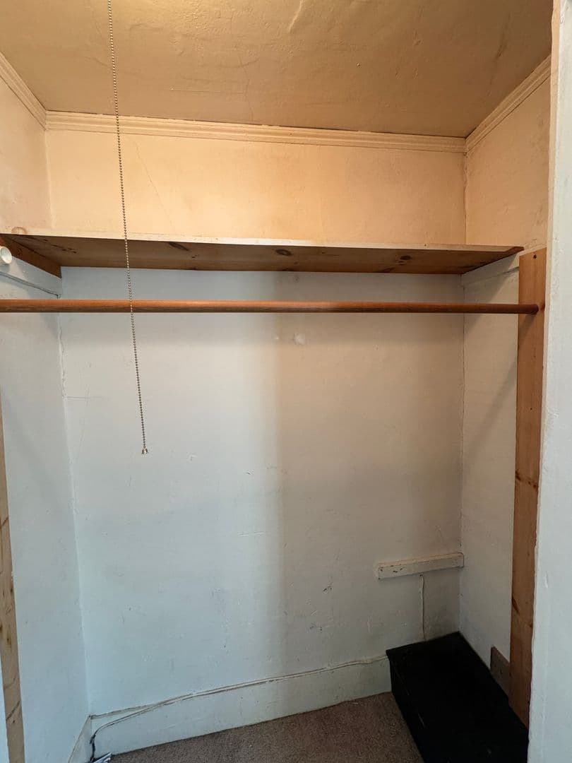 Charlestown Apartment: 38 Railroad St