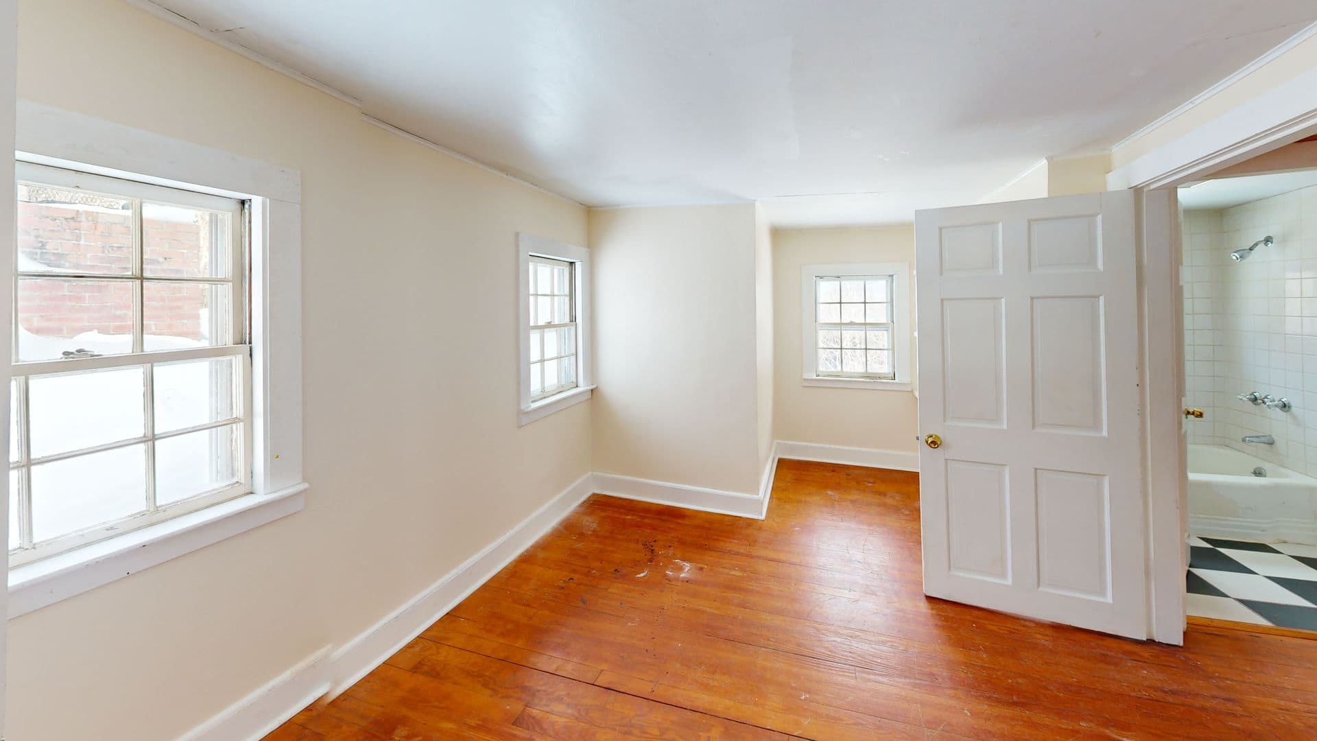 Springfield House: 20 Hillside Rd